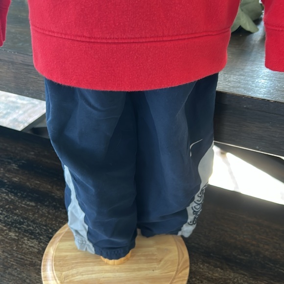 Set - Picture 4 of 5